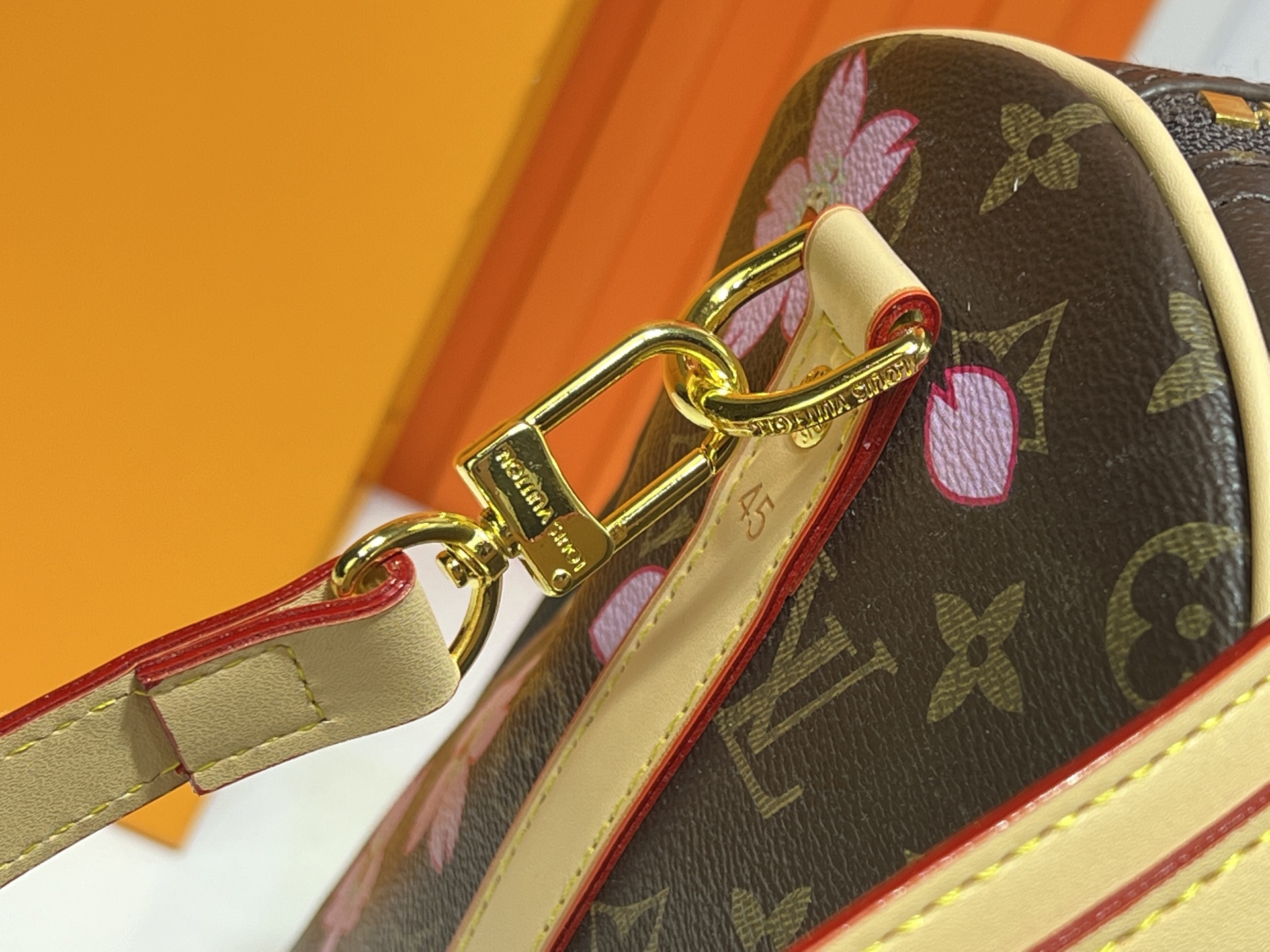 スーパーコピーバッグ国内発送対応N品安全必ず届く信用できるサイト